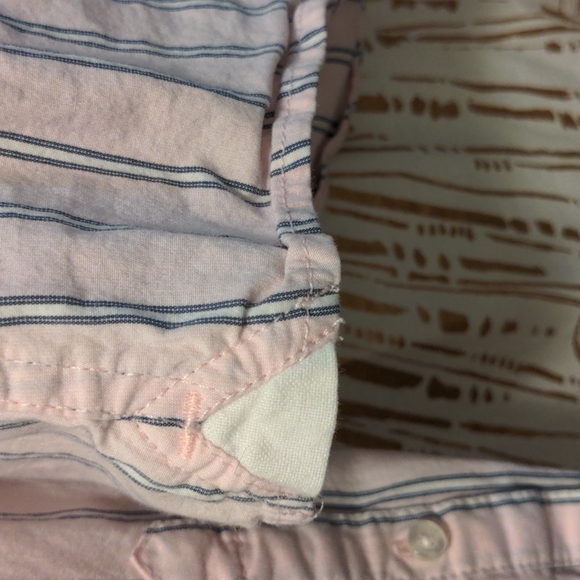 Pink Hollister Stretch Button Down *EUC* - Picture 7 of 7